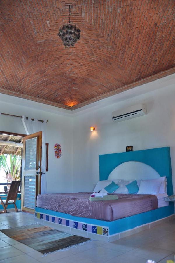 Nacional Beach Club & Bungalows マアウアル エクステリア 写真