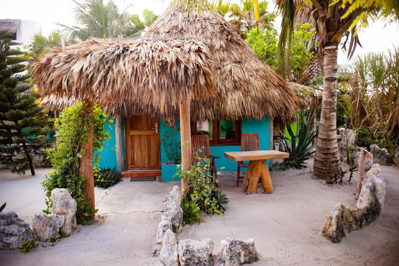 Nacional Beach Club & Bungalows マアウアル エクステリア 写真