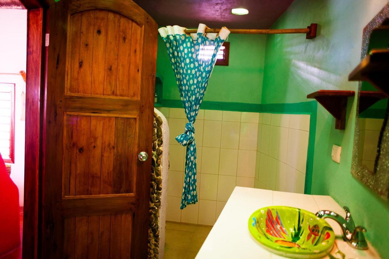 Nacional Beach Club & Bungalows マアウアル エクステリア 写真