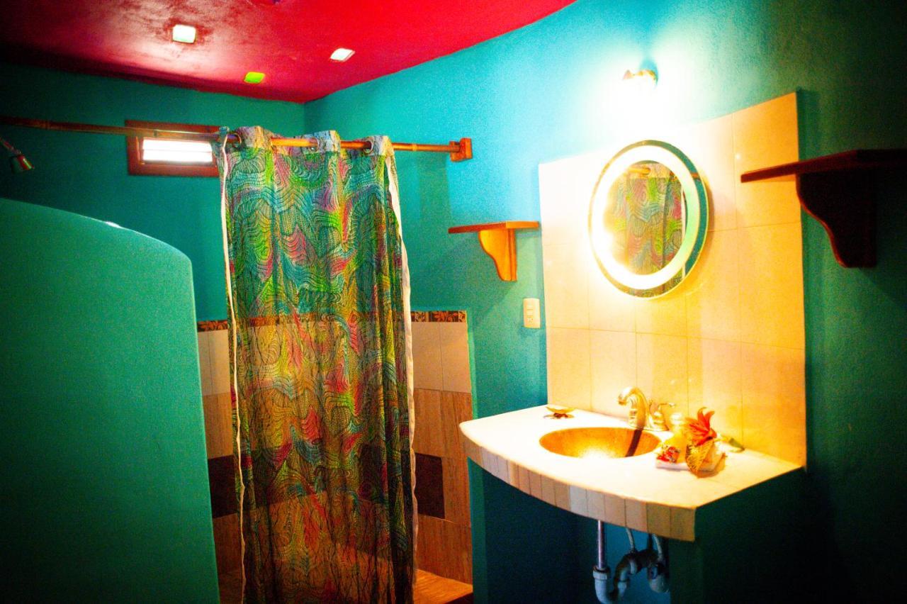 Nacional Beach Club & Bungalows マアウアル エクステリア 写真